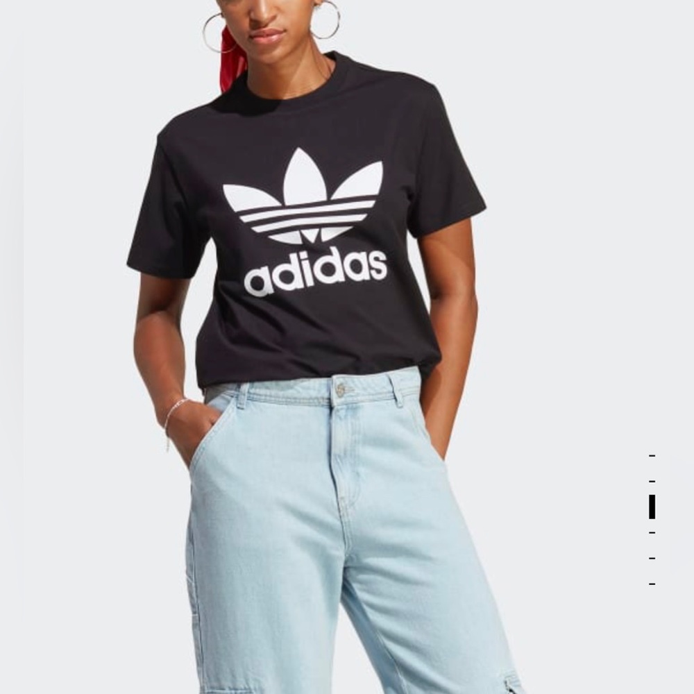 adidas Originals Women's Adicolor Classics Trefoil Tee size S